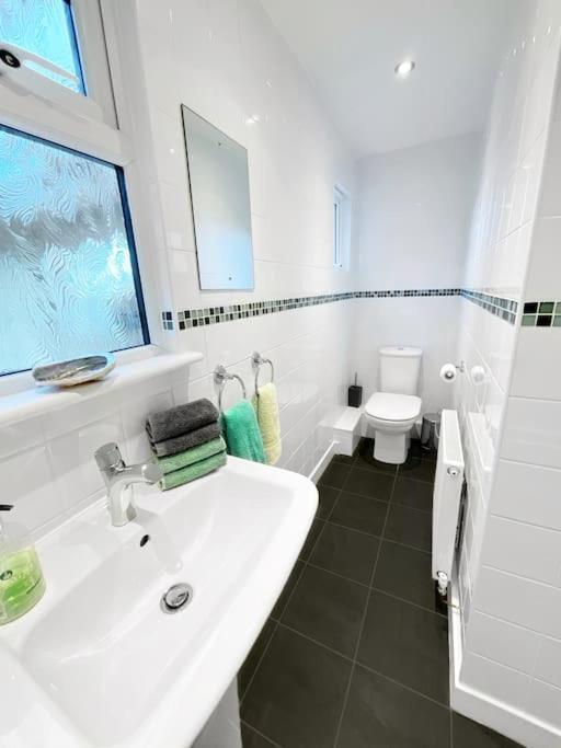White Eden - Explore Cornwall From A Comfy Central Appartment St Austell Exterior foto